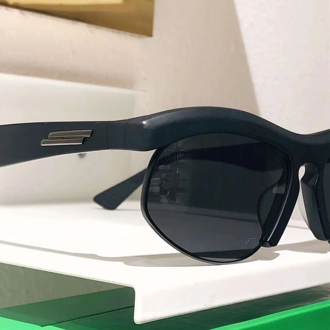 Sporty Oval Sunglasses