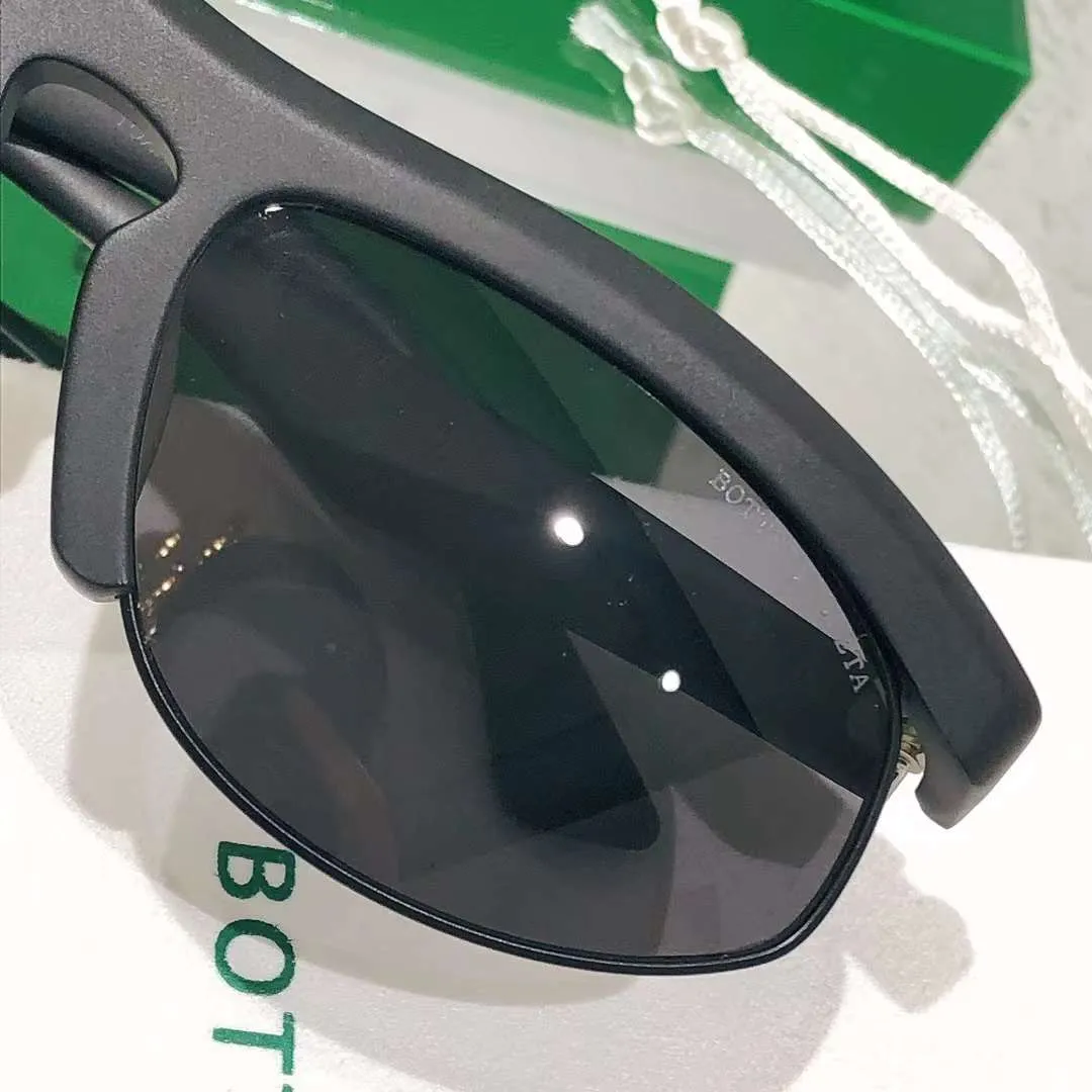 Sporty Oval Sunglasses