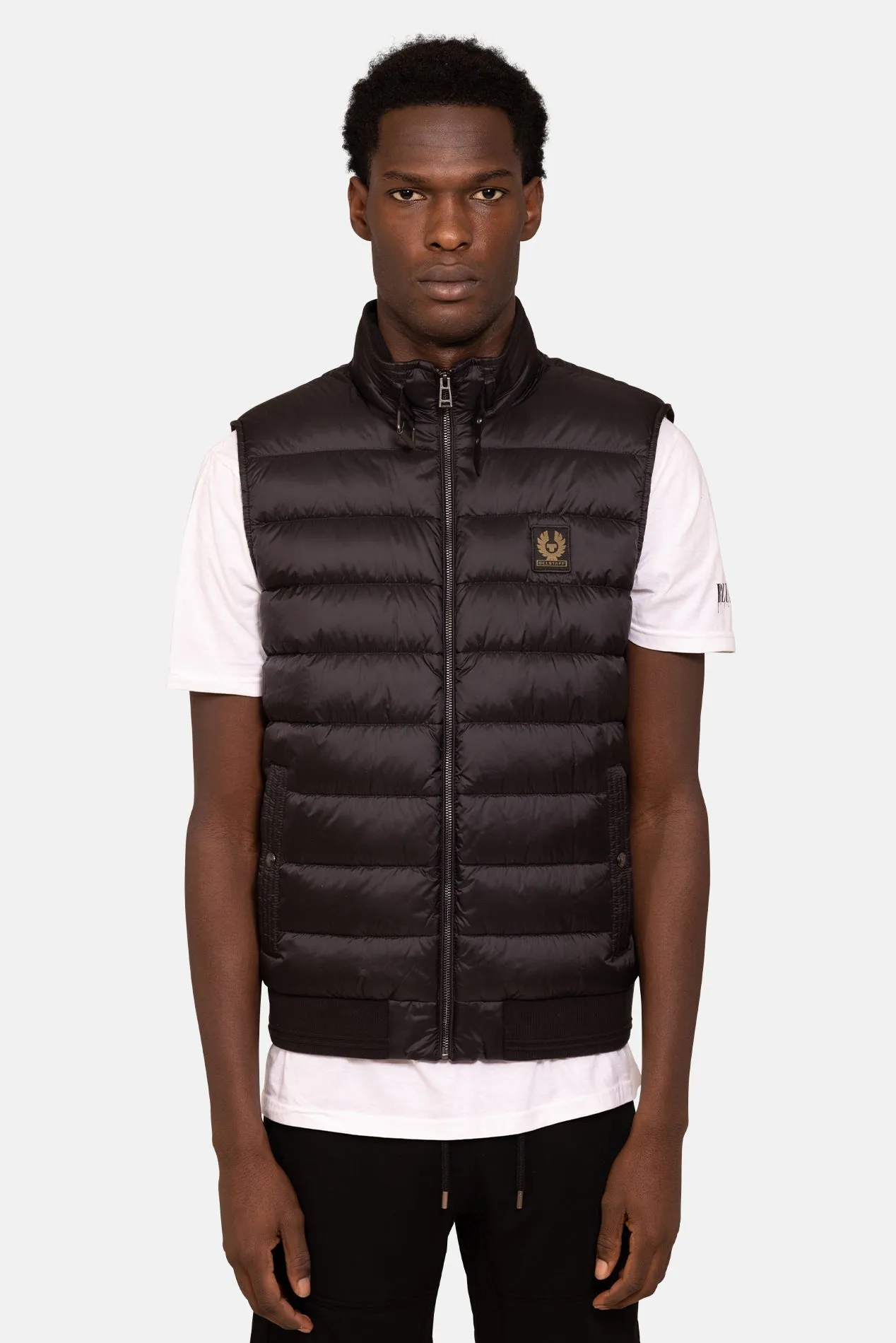 Black Sleeveless Outdoor Vest