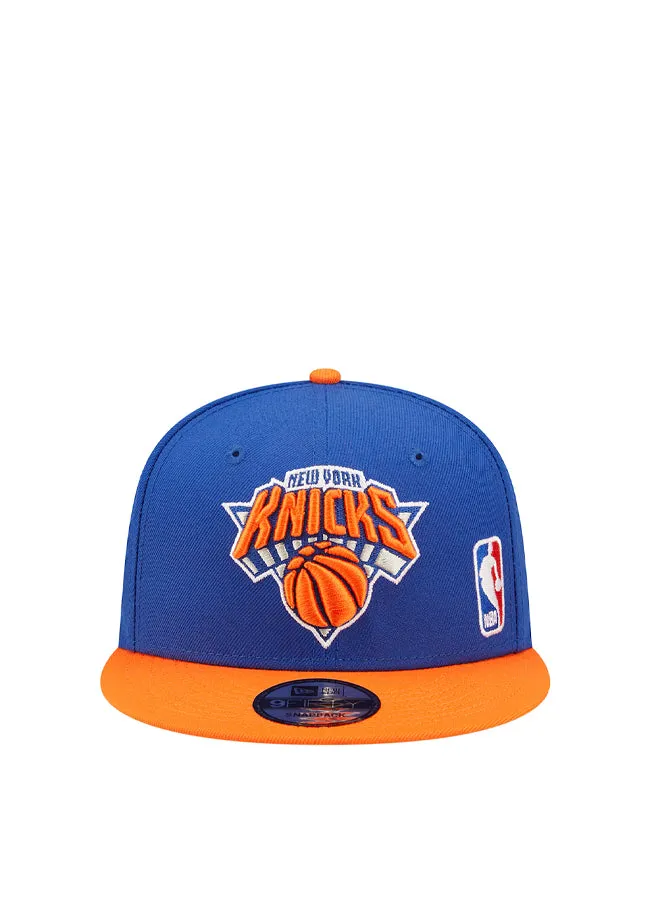 NY Knicks Blackletter Arch Cap