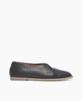 Yoko Flat Shoes