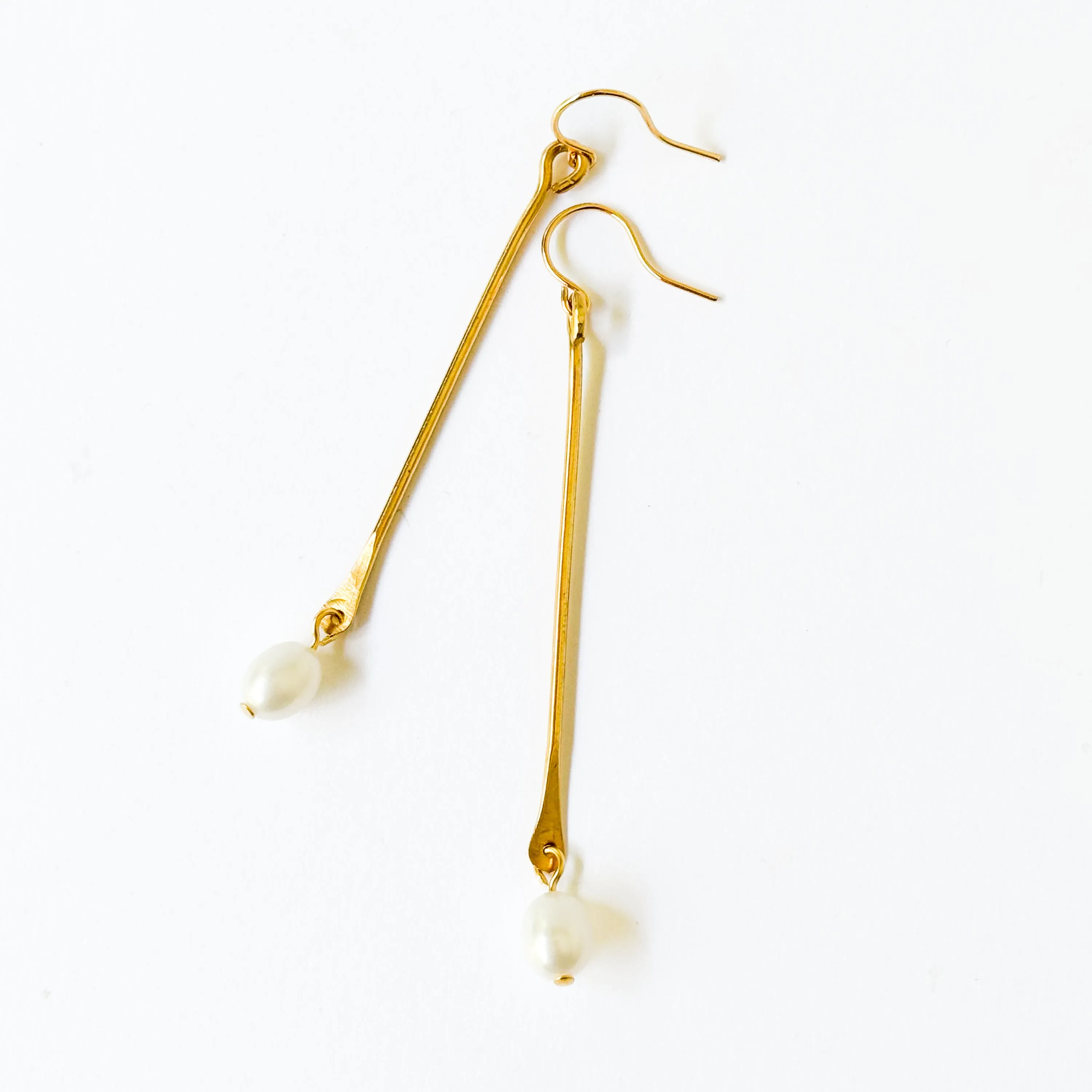 Freshwater Pearl Stick Earrings for a Minimalist Look