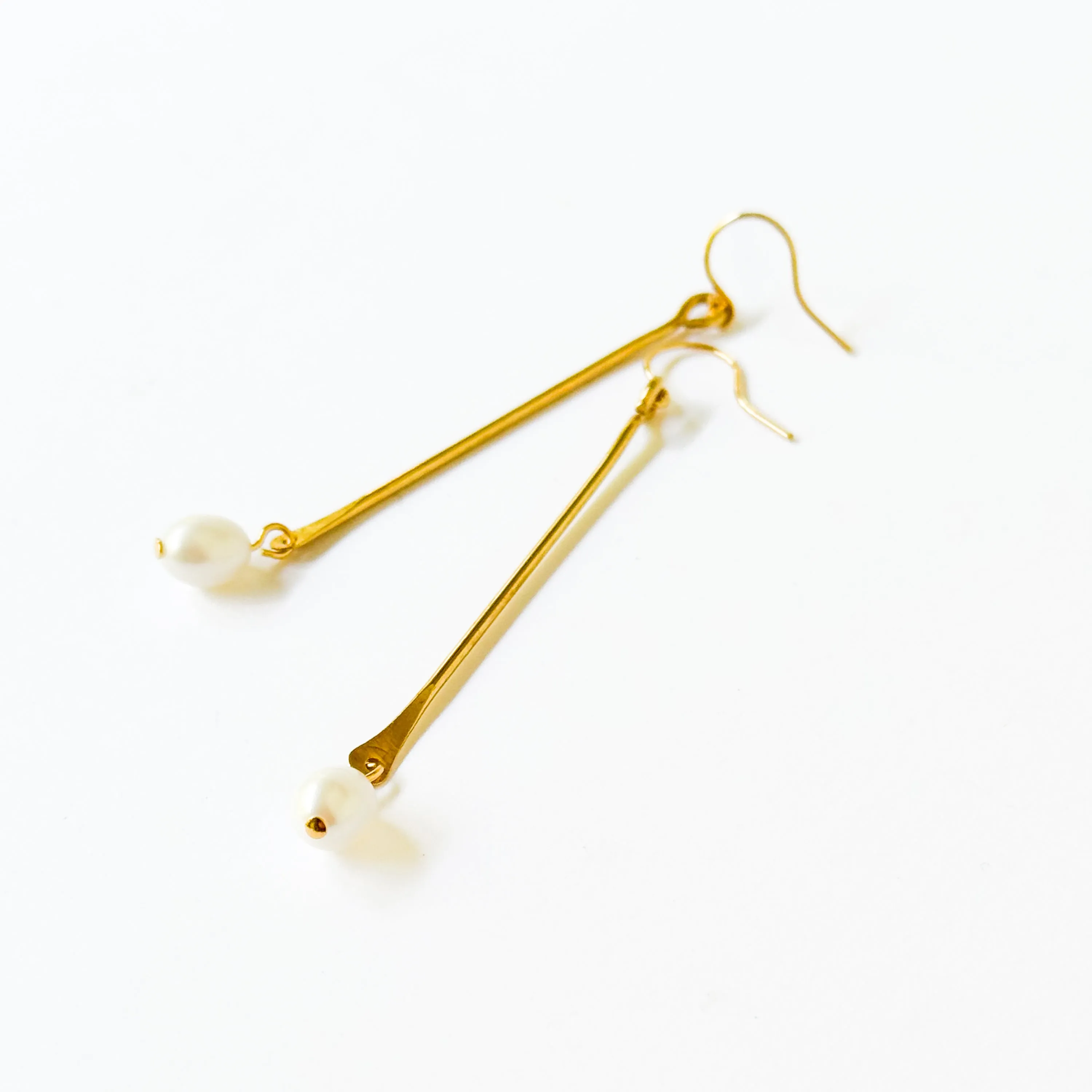 Freshwater Pearl Stick Earrings for a Minimalist Look