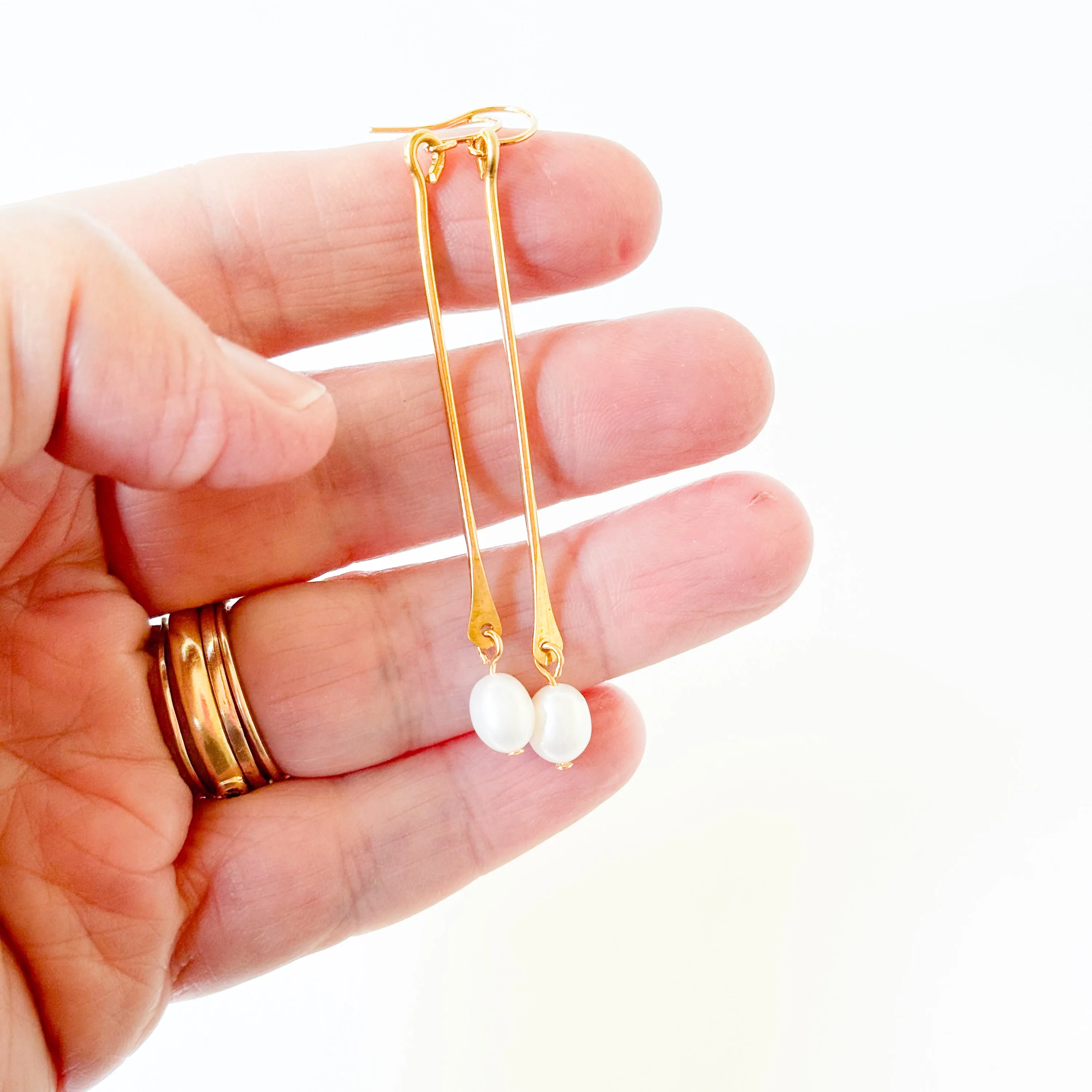 Freshwater Pearl Stick Earrings for a Minimalist Look