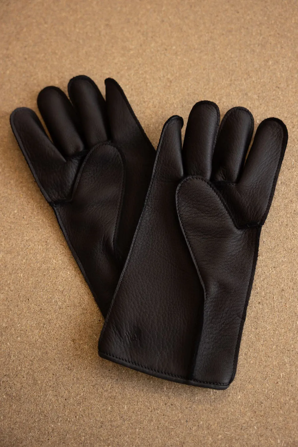 Gloves Buzzard Black