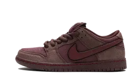 Romantic Nike SB Dunk Low