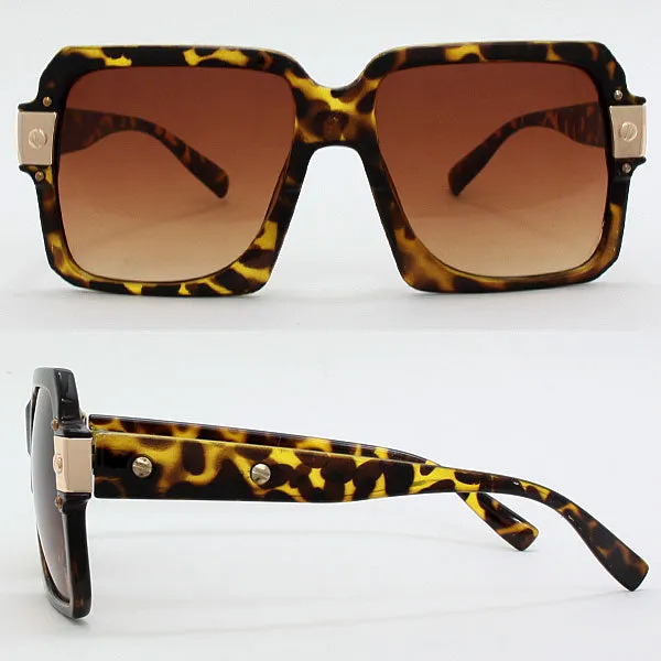 iLLASPARKZ Squarish Leopard Tinted Sunglasses