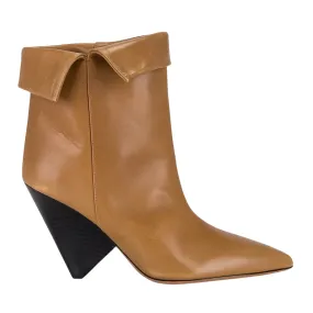 Fashionable Women's Boots