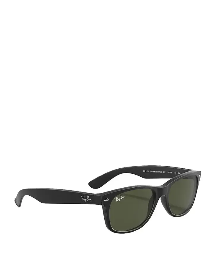 Ray-Ban Rubber Black / Green New Wayfarer 2132 Shades