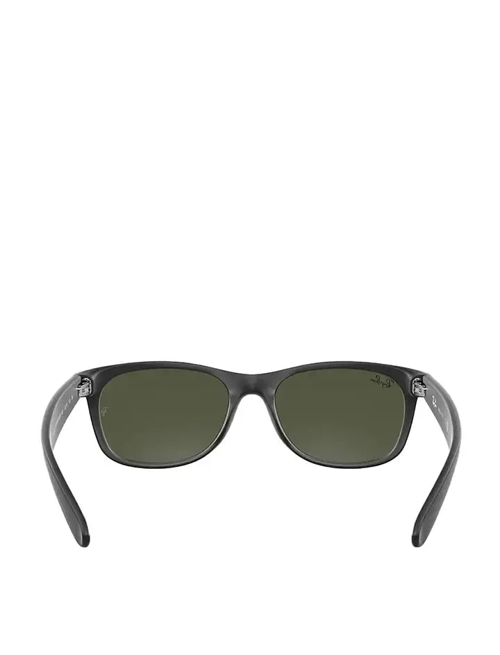 Ray-Ban Rubber Black / Green New Wayfarer 2132 Shades