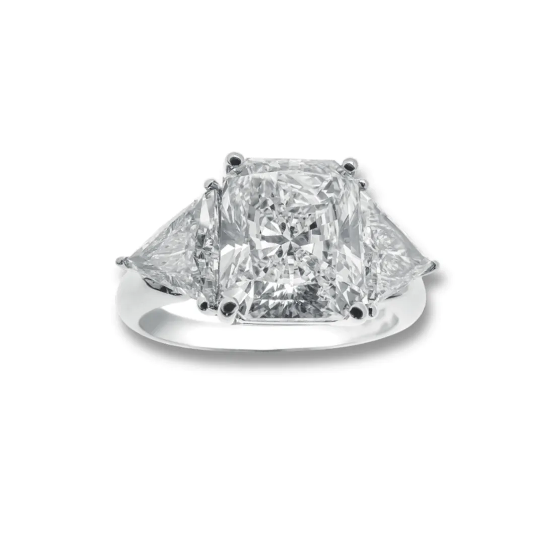 Radiant Cut Diamond Engagement Rings