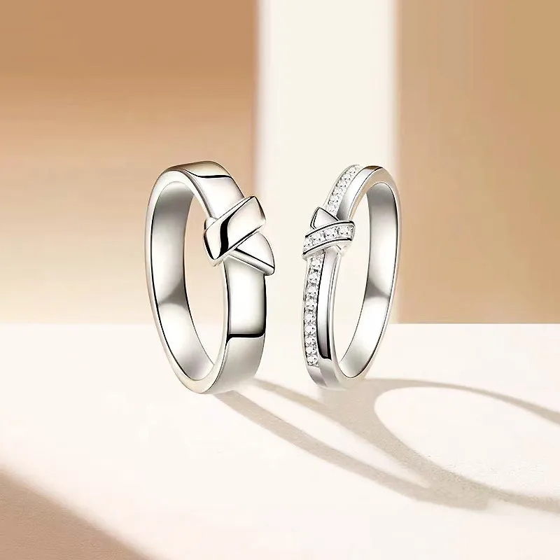 Couple Rings Love Struck