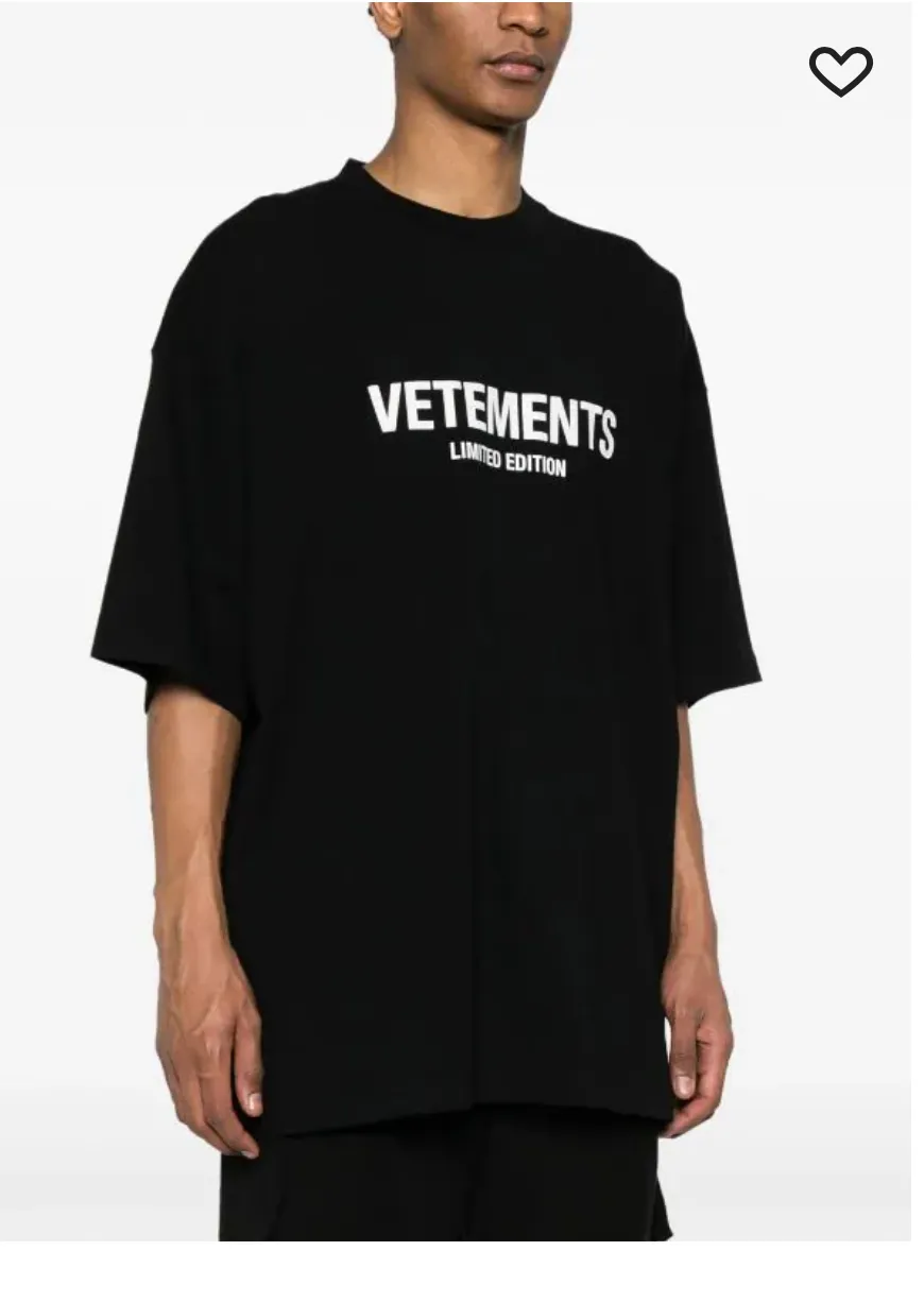 VETEMENTS Street Style T-Shirts