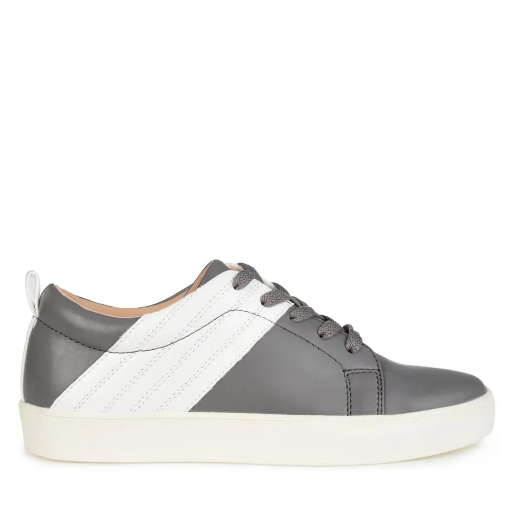 women's raaye sneaker by Journee Collection